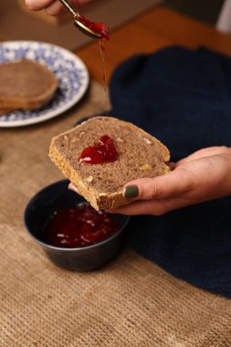Lezzetli doğal estetik fırınlanmış ekmek