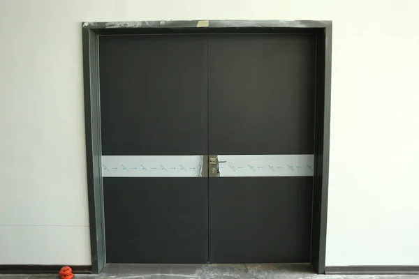 Minimalist Door Front Door Wooden Door Big Wooden Door — 图库照片