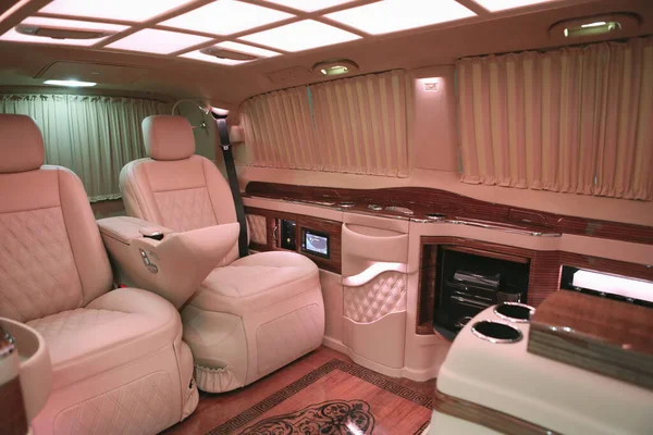 Luxuriöser Moderner Pinkfarbener Innenraum — Stockfoto