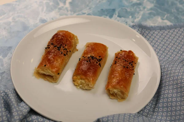 Deliciosa Pastelaria Com Recheio Queijo Feta — Fotografia de Stock