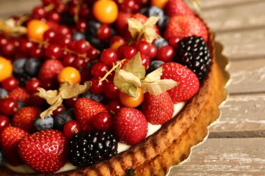 Masada lezzetli bir pasta var.