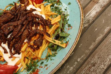 Masada nefis et yemeği. 