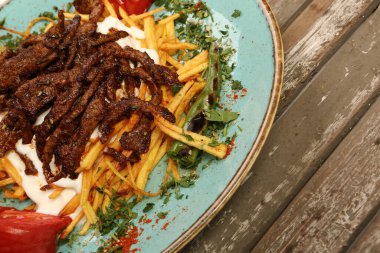 Masada nefis et yemeği. 