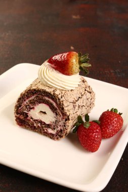 Masada lezzetli bir pasta var.