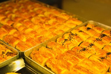 Peynir dolgulu lezzetli hamur işi