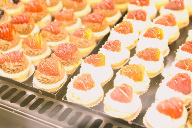 Masada lezzetli bir pasta var.