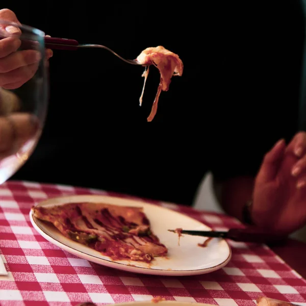 美味的意大利披萨意大利食品 — 图库照片