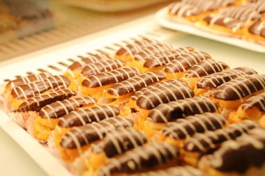 Masada lezzetli bir pasta var.