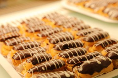 Masada lezzetli bir pasta var.