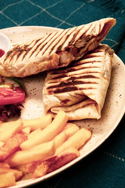 Delicioso Sándwich Parrilla —  Fotos de Stock