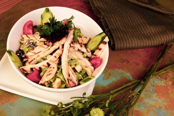 Prato Salada Fresca Com Verduras Misturadas — Fotografia de Stock