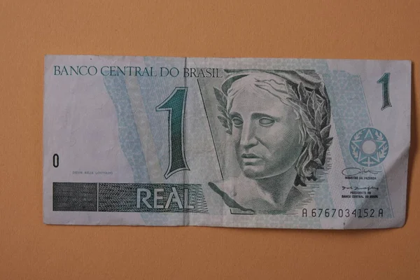 Billete Efectivo Brasileño —  Fotos de Stock