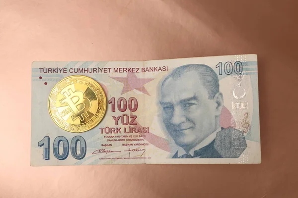 Turkish Lira Banknotes Bitcoin Coin — 图库照片