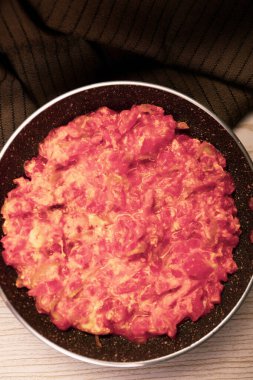 Menemen, Türk yemeği veya omlet 