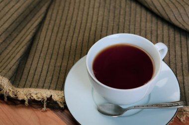 Masada bir fincan çay.