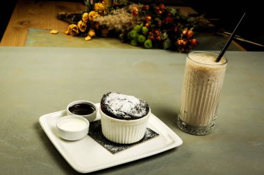 dondurma çikolatalı sufle