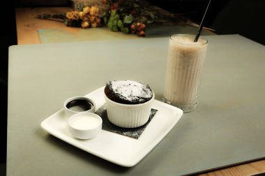 dondurma çikolatalı sufle