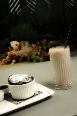 dondurma çikolatalı sufle