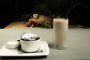 dondurma çikolatalı sufle