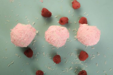 Koyu çikolata parçaları ile tanımlama