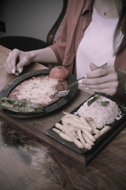 Türk ve Arap Geleneksel Ramazan Kebabı