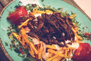 Masada nefis et yemeği. 