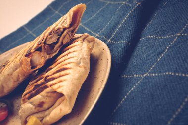 Lezzetli ve ızgara sandviç.