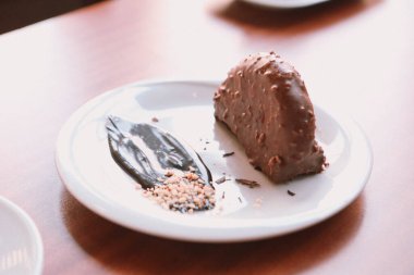 Masada lezzetli bir pasta var.