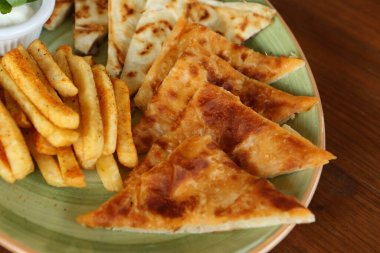 Türk aperatifi ve Kahvaltı.