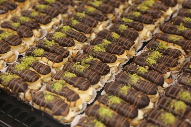 Masada lezzetli bir pasta var.