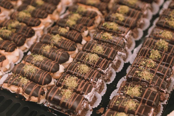 Masada lezzetli bir pasta var.