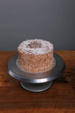 Masada lezzetli bir pasta var.