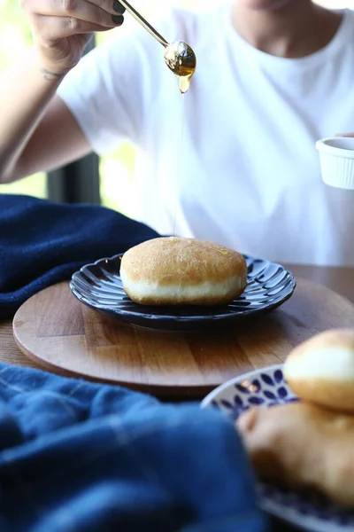 Delicioso Pão Assado Estético Natural — Fotografia de Stock