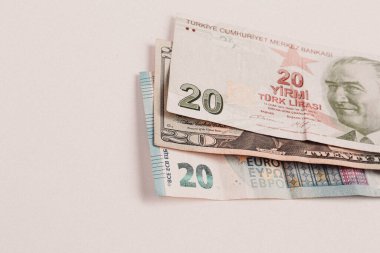 Türk Lirası, Amerikan Doları ve Euro