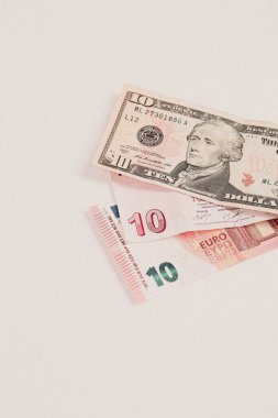 Türk Lirası, Amerikan Doları ve Euro