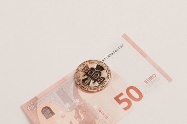 Multi Euro Dolar, farklı türde yeni nesil banknotlar, bitcoin