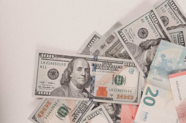 Bize dolar ve euro banknot para