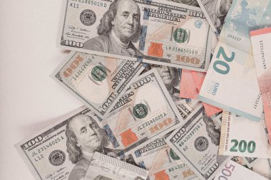 Bize dolar ve euro banknot para