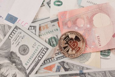 Avro, Amerikan Doları ve Bitcoin parası