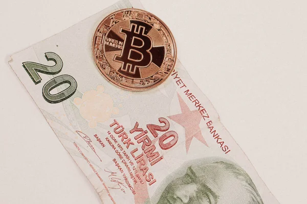 Turkiska Lira Sedlar Och Bitcoin — Stockfoto