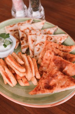 Türk aperatifi ve Kahvaltı.