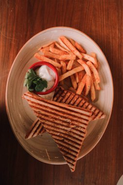 Geleneksel Türk tostu, lezzetli kahvaltı