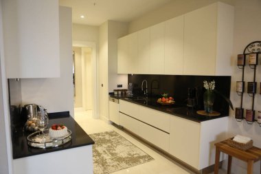 Modern ve şık mutfak tasarımı.