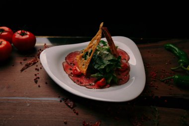 Biraz sebzeli somon pişirdim.