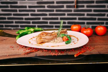 Masada nefis et yemeği. 