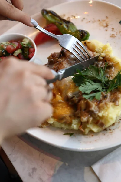 Deliciosa Refeição Carne Mesa — Fotografia de Stock