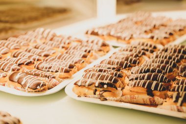 Masada lezzetli bir pasta var.