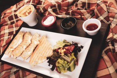 Geleneksel Türk tostu, lezzetli kahvaltı