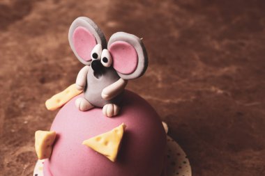 Masada lezzetli bir pasta var.