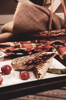 Lezzetli ve ızgara sandviç.